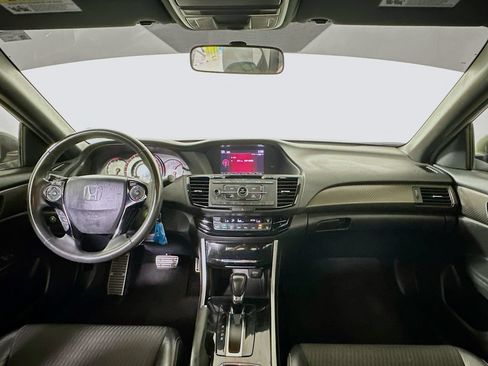 Certified 2017 Honda Accord Sport image 3