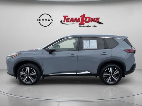 Used 2023 Nissan Rogue SL w/ SL Premium Package FWD image 5