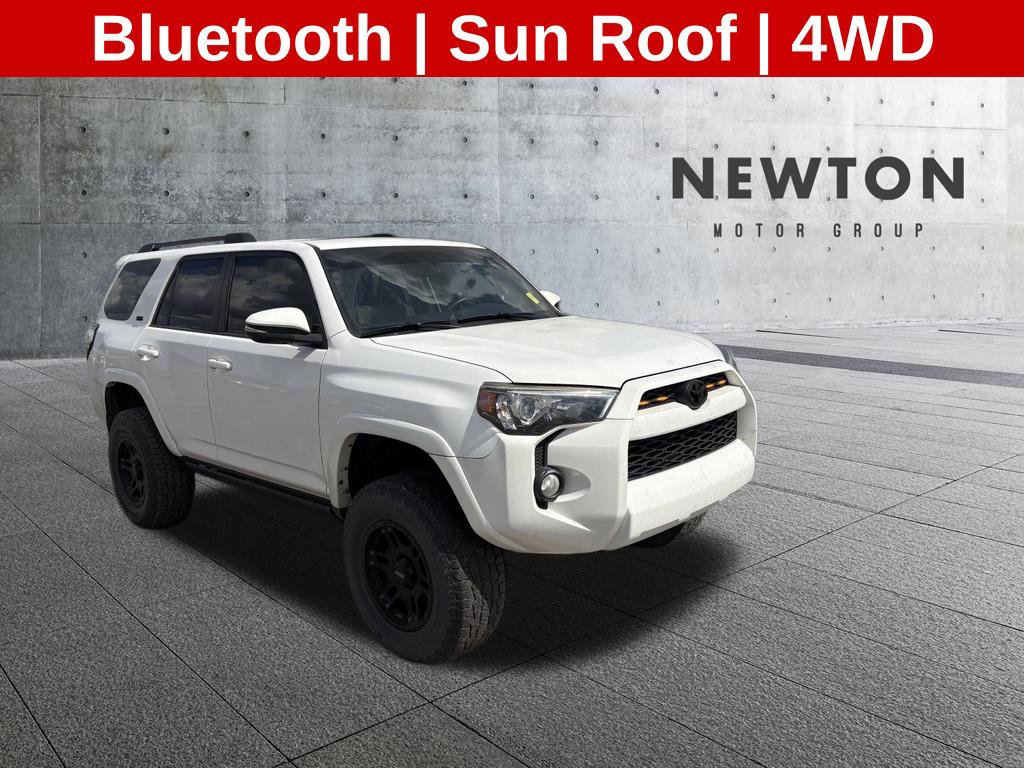 Used 2017 Toyota 4Runner SR5 Premium AWD/4WD image 1