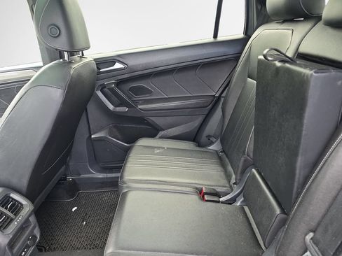 Used 2024 Volkswagen Tiguan SE R-Line AWD/4WD image 23
