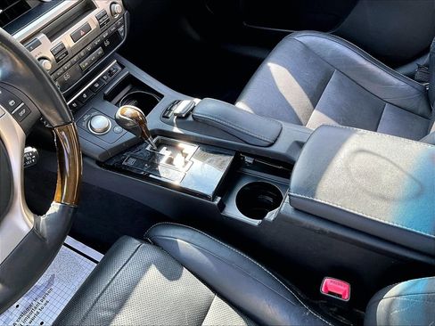 Used 2015 Lexus ES 350 w/ Ultra Luxury Package image 12