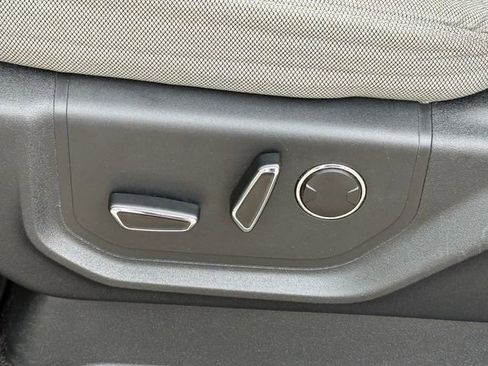 Used 2016 Ford F150 XLT w/ Equipment Group 302A Luxury image 7