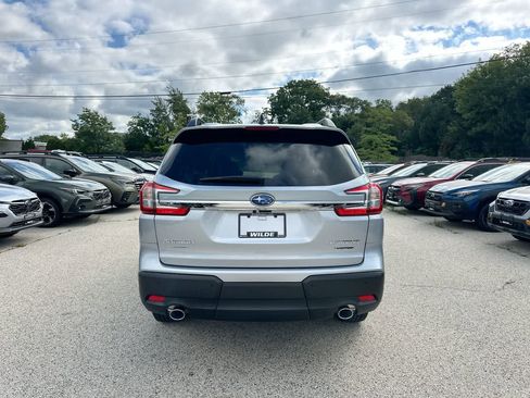 New 2025 Subaru Ascent Limited image 12