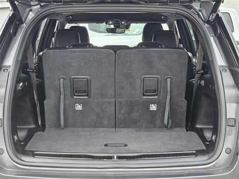 Used 2024 Jeep Grand Cherokee L Laredo image 9