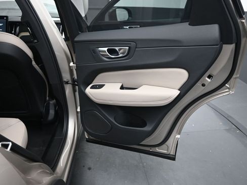 New 2026 Volvo XC60 B5 Plus w/ Protection Package Premier image 32