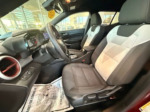 Used 2024 Chevrolet Trax RS w/ Driver Confidence Package image 13