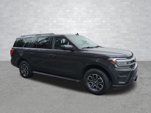Certified 2024 Ford Expedition Max XLT AWD/4WD image 2