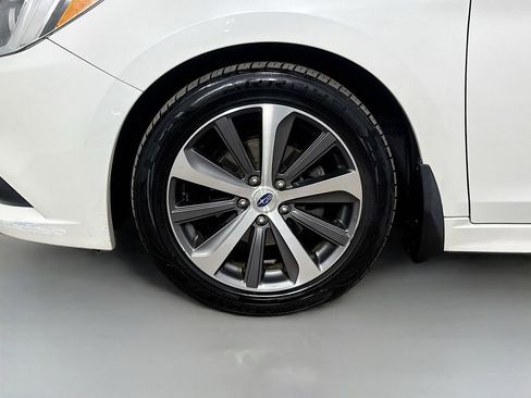 Used 2017 Subaru Legacy 2.5i Limited AWD/4WD image 41