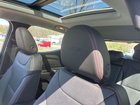 New 2027 Chevrolet Bolt RS w/ Technology Package FWD image 11