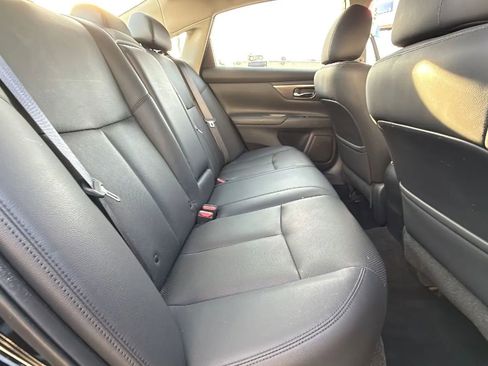 Used 2015 Nissan Altima 2.5 SL w/ Technology Package image 42