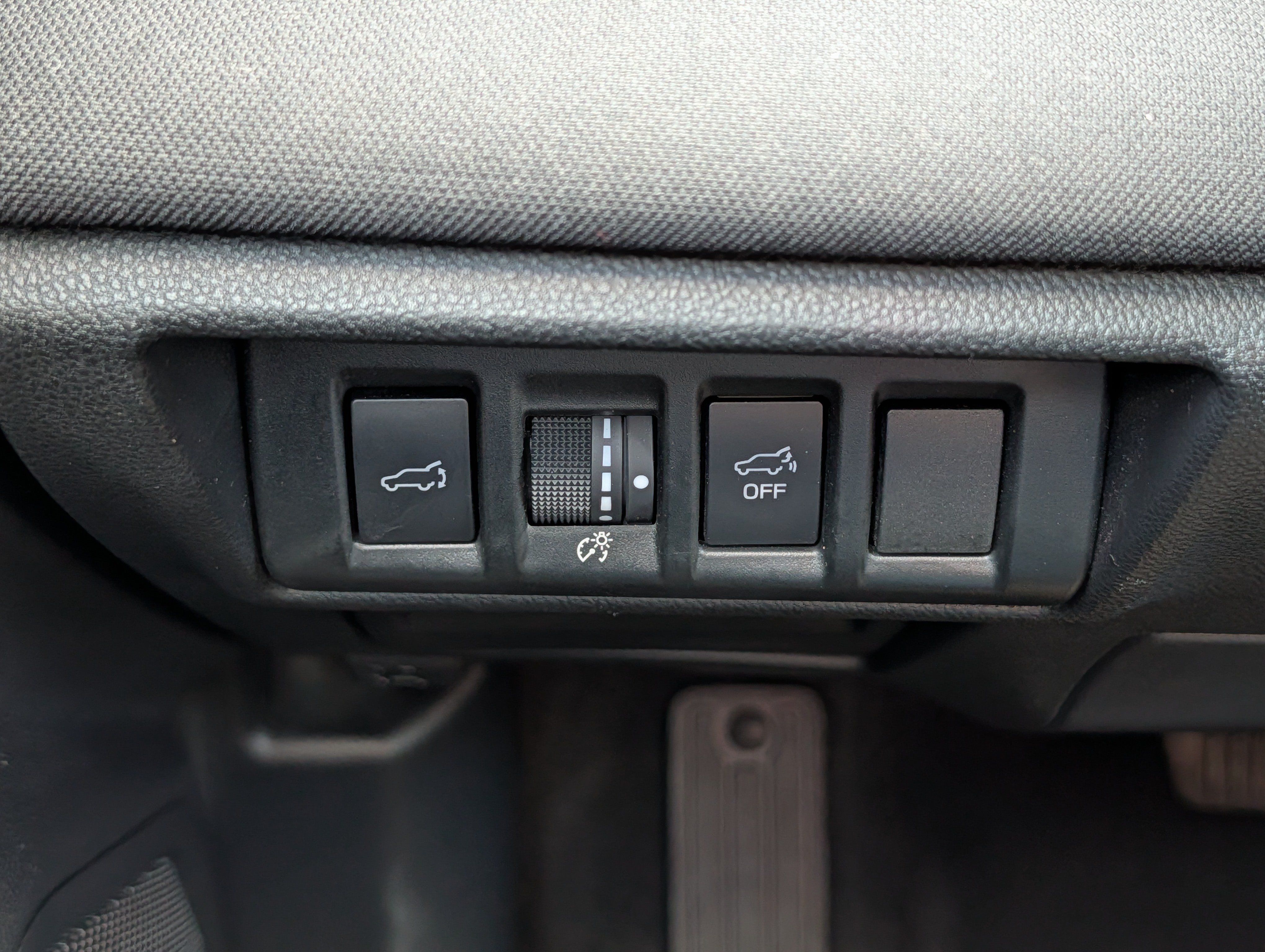Used 2025 Subaru Outback Premium AWD/4WD image 26