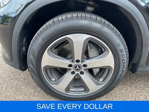 Used 2018 Mercedes-Benz GLC 300 image 29