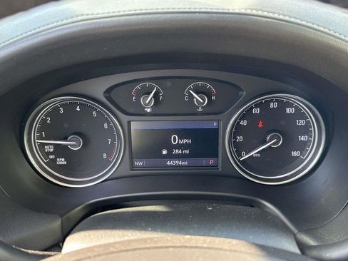 Used 2023 Buick Enclave Essence w/ Experience Buick Package image 28