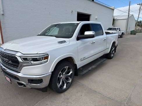 Used 2020 RAM 1500 Limited AWD/4WD image 9