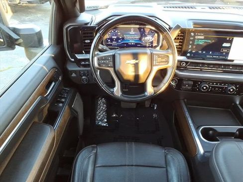 Used 2024 Chevrolet Silverado 2500 High Country w/ Technology Package image 20