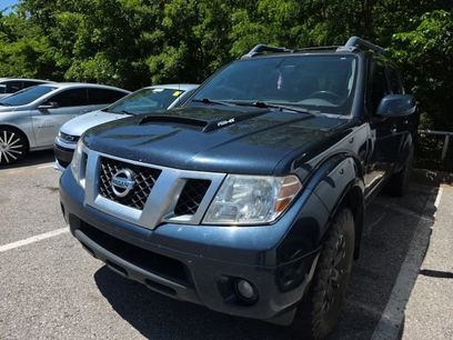 Used 2017 Nissan Frontier PRO-4X w/ Pro-4x Luxury Package