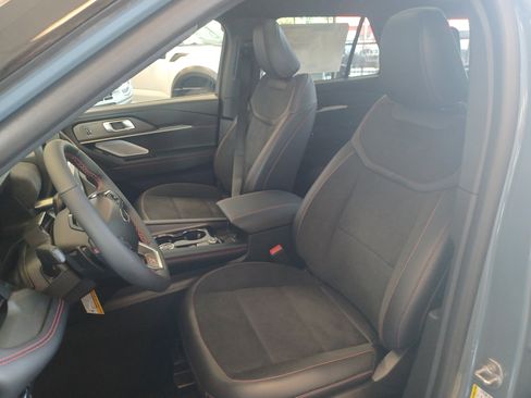 New 2025 Ford Explorer ST w/ Sun And Sound Package image 11