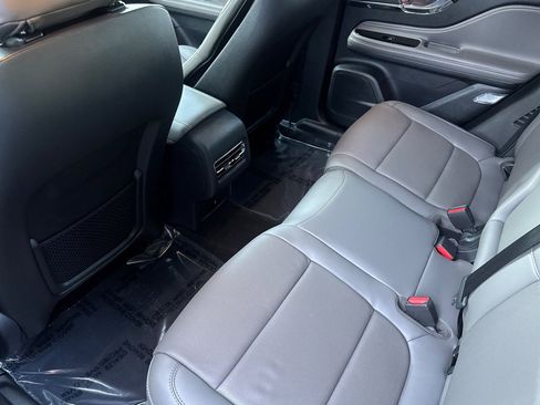 New 2025 Lincoln Corsair Grand Touring w/ Jet Appearance Package image 10