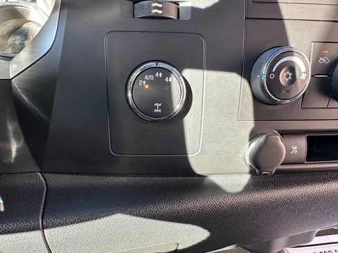 Used 2010 Chevrolet Silverado 1500 LT w/ Power Pack Plus image 21