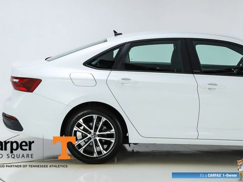 Used 2024 Volkswagen Jetta Sport image 47