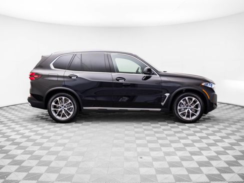 Used 2026 BMW X5 xDrive50e w/ Executive Package AWD/4WD image 7