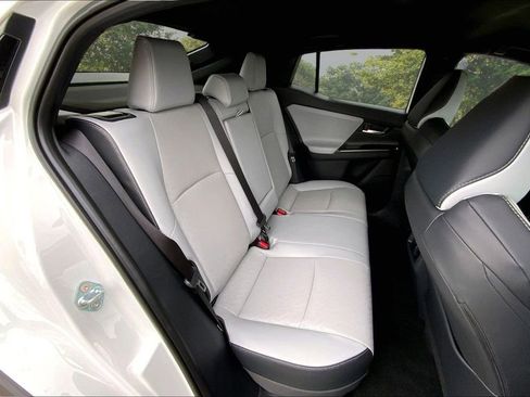 New 2026 Subaru Uncharted AWD image 10