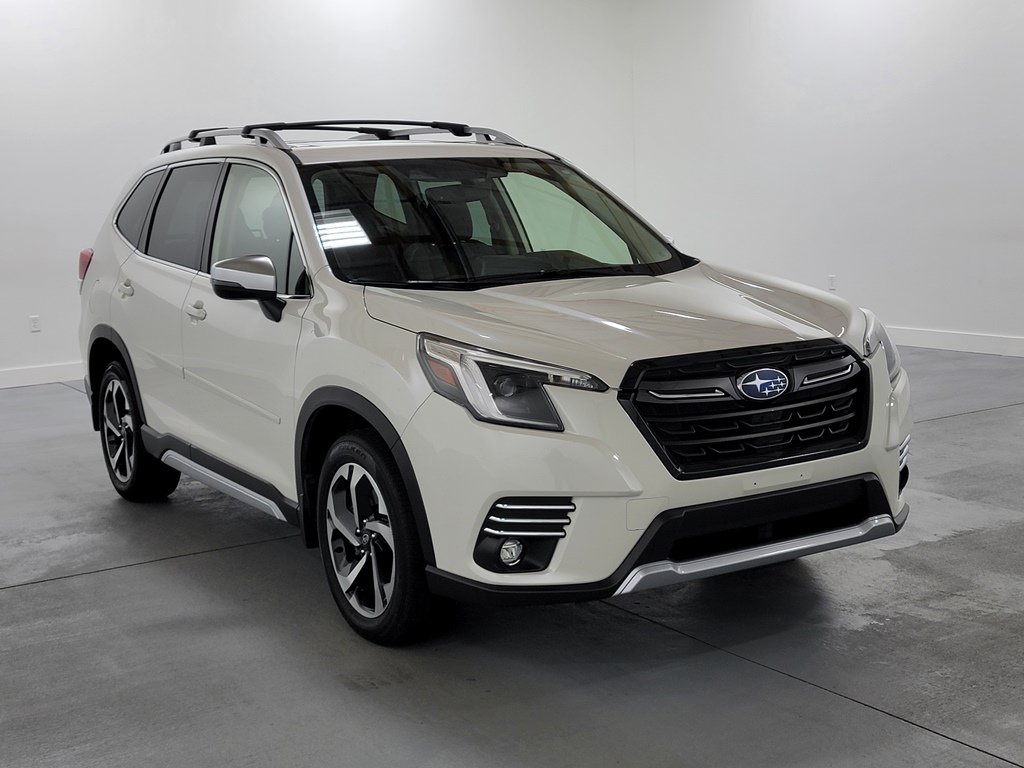 Used 2022 Subaru Forester Touring w/ Popular Package #2 AWD/4WD image 2