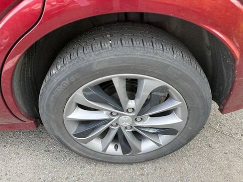 Used 2023 Buick Encore GX Select w/ Sport Touring Package FWD image 13
