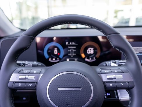 New 2026 Hyundai Kona SEL Premium FWD image 18