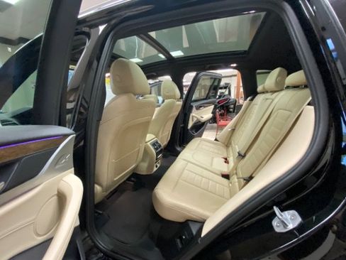 Used 2018 BMW X3 xDrive30i AWD/4WD image 12