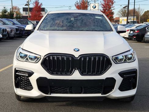 Used 2022 BMW X6 xDrive40i w/ Executive Package image 2