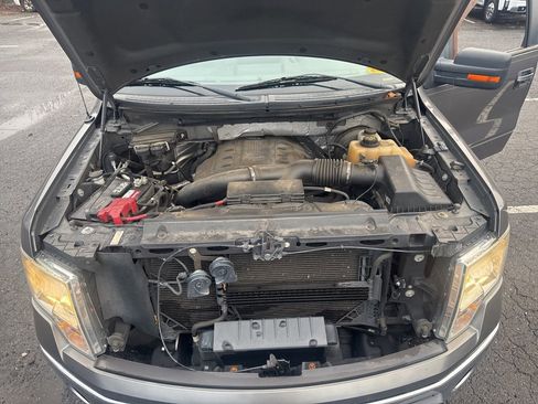 Used 2012 Ford F150 XLT w/ XLT Chrome Pkg image 16