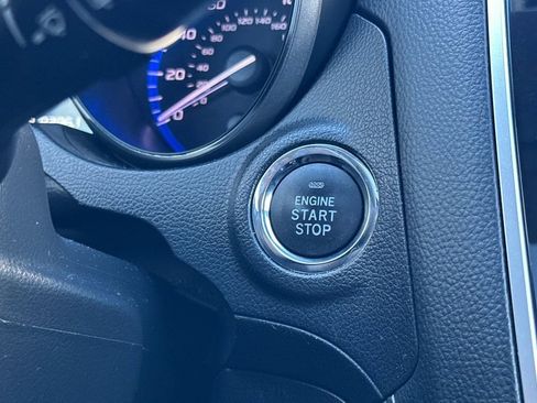 Used 2018 Subaru Outback 3.6R Limited image 23