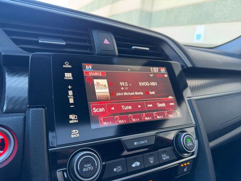 Used 2017 Honda Civic Si image 26