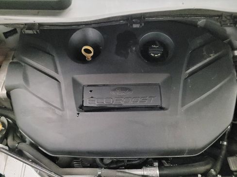 Used 2017 Ford Escape SE FWD image 30
