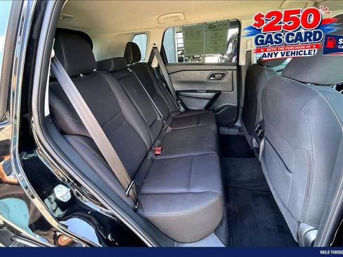 Used 2024 Nissan Rogue S FWD image 26