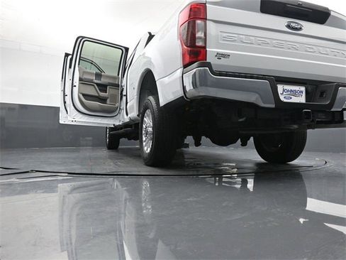 Used 2022 Ford F250 XLT w/ Snow Plow Prep Package image 43