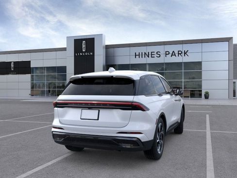 New 2026 Lincoln Nautilus Premier w/ Equipment Group 102A image 8