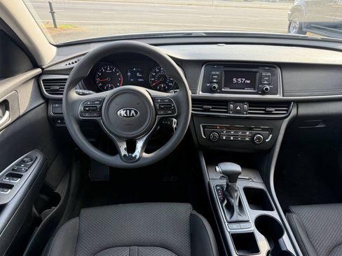 Used 2016 Kia Optima LX FWD image 17