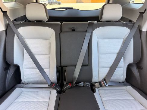 Used 2023 GMC Terrain SLE w/ Driver Convenience Package FWD image 29