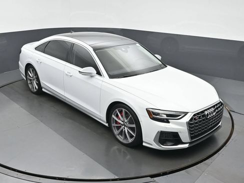 Used 2023 Audi S8 w/ S8 Executive Package AWD/4WD image 34