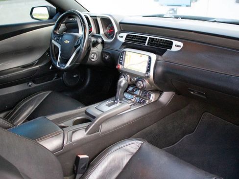 Used 2013 Chevrolet Camaro SS w/ RS Package RWD image 2
