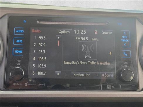 Used 2018 Toyota Tacoma SR5 image 15