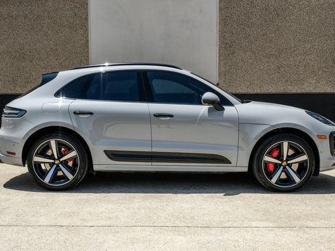Used 2023 Porsche Macan GTS AWD/4WD image 7