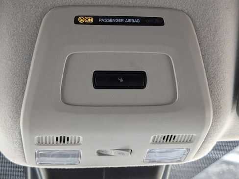 Used 2024 Ford Transit 250 148 Medium Roof Extended AWD image 38