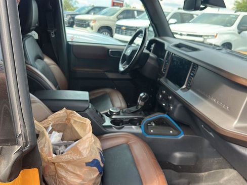 Used 2022 Ford Bronco Outer Banks AWD/4WD image 9