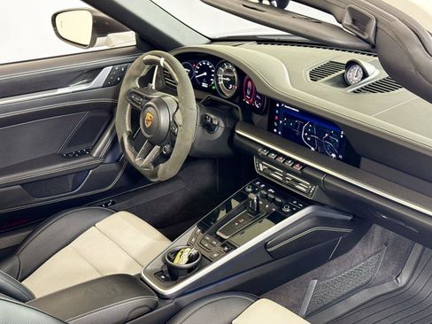 Used 2022 Porsche 911 Turbo S AWD/4WD image 28