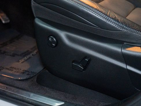 Used 2019 Jeep Grand Cherokee SRT AWD/4WD image 19