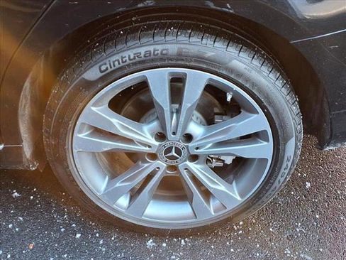 Used 2021 Mercedes-Benz C 300 4MATIC Sedan image 13