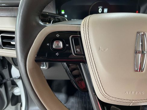 Used 2021 Lincoln Aviator Reserve w/ Equipment Group 202A AWD/4WD image 15